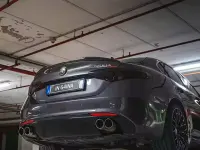 Usata Alfa Romeo Giulia 150 CV (110 kW) 2016 Grigio Berlina