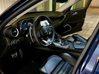 Usata Alfa Romeo Giulia 180 CV (132 kW) 2018 Blu Berlina