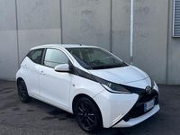 Usata Toyota Aygo X-wave 69 CV (50 kW) 2016 Other Utilitaria