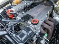 Usata Alfa Romeo 75 145 CV (106 kW) 1988 Grigio Berlina