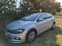 Usata VW Polo Trendline 65 CV (47 kW) 2018 Grigio Utilitaria
