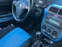 Usata Fiat Grande Punto 75 CV (55 kW) 2009 Bianco Utilitaria