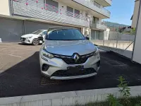 Usata Renault Captur Life 101 CV (74 kW) 2020 Argento SUV