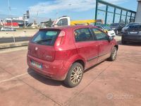 Usata Fiat Punto Classica 60 CV (44 kW) 2010 Rosso Utilitaria