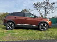 Usata Peugeot 3008 Allure 131 CV (96 kW) 2018 Marrone SUV