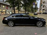 Usata Mercedes E220 194 CV (142 kW) 2019 Nero Berlina