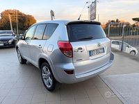 Usata Toyota RAV4 Luxury 177 CV (130 kW) 2009 Grigio Station wagon