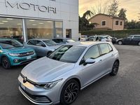 Usata VW Golf VIII Life 110 CV (80 kW) 2023 Dolphin grey Berlina