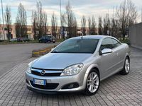 Usata Opel Astra Cabriolet 2008 Grigio Cabrio
