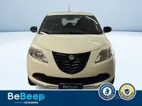 Usado Lancia Ypsilon 69 HP (50 kW) 2015 Branco Citadino