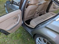 Usata BMW 325 218 CV (160 kW) 2010 Grigio Berlina
