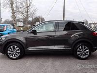 Usata VW T-Roc Style 116 CV (85 kW) 2018 Marrone SUV