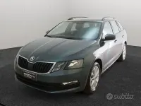 Usata Skoda Octavia Executive 116 CV (85 kW) 2020 Grigio Station wagon