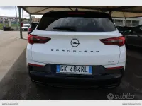Usata Opel Grandland X GS Line 131 CV (96 kW) 2022 Bianco SUV