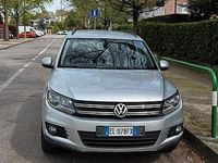 Usata VW Tiguan 122 CV (89 kW) 2012 Grigio SUV