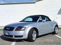 Usata Audi TT Roadster 179 CV (131 kW) 2001 Grigio Cabrio