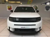 Nuova Fiat Grande Panda Icon 101 CV (74 kW) 2026 Bianco Utilitaria