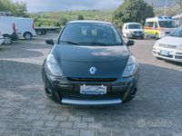 Usata Renault Clio III 75 CV (55 kW) 2011 Nero Utilitaria