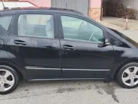 Usata Mercedes A180 109 CV (80 kW) 2007 Nero Berlina