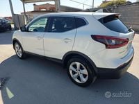 Usata Nissan Qashqai 110 CV (80 kW) 2018 Bianco SUV