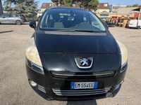 Usata Peugeot 5008 112 CV (82 kW) 2012 Nero Monovolume