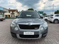 Usata Skoda Yeti 105 CV (77 kW) 2012 Grigio SUV