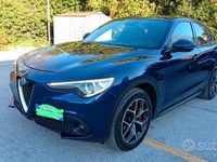 Usata Alfa Romeo Stelvio 210 CV (154 kW) 2018 Blu SUV