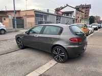 Usata Alfa Romeo 147 105 CV (77 kW) 2008 Grigio Utilitaria