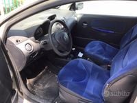 Usata Citroën C2 70 CV (51 kW) 2004 Grigio Utilitaria