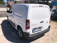 Usata Peugeot Partner 101 CV (74 kW) 2020 Bianco Monovolume