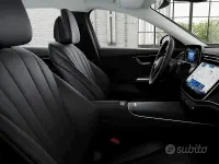 Neu Mercedes E220 197 PS (144 kW) 2026 Grau Kombi