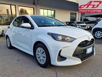 Usata Toyota Yaris Hybrid Active 116 CV (85 kW) 2025 Bianco Utilitaria