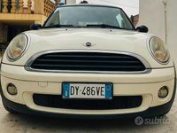 Begagnad Mini ONE 75 HK (55 kW) 2009 Halvkombi