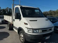 Usata Iveco Daily 96 CV (70 kW) 2005 Bianco
