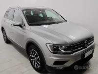 Usata VW Tiguan Business 131 CV (96 kW) 2020 Grigio SUV