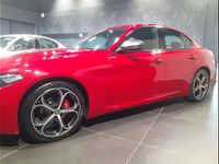 Usata Alfa Romeo Giulia Tech Edition 200 CV (147 kW) 2019 Rosso Berlina