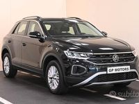 Usata VW T-Roc Life 150 CV (110 kW) 2022 Nero SUV