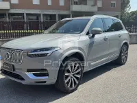 Usata Volvo XC90 Plus 235 CV (172 kW) 2024 Grigio SUV