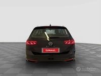 Usata VW Passat Business 193 CV (141 kW) 2024 Nero Station wagon