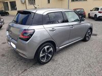 Usata Suzuki Swift 83 CV (61 kW) 2024 Argento new york Berlina