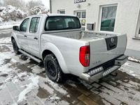 usata Ford Ranger 2.5 TDCi Nissan Navara Pickup Doppia Cab SE 4X4