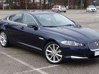 Usata Jaguar XF Premium Luxury 275 CV (202 kW) 2015 Blu Berlina