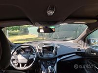 Usata Ford Kuga 150 CV (110 kW) 2017 Grigio SUV
