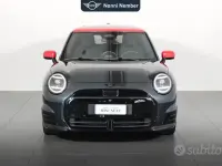 Usata Mini John Cooper Works 218 CV (160 kW) 2024 Grigio Utilitaria