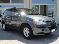 Usata SsangYong Kyron 141 CV (103 kW) 2006 Grigio SUV