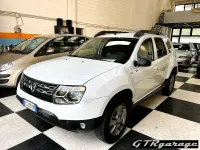 Usata Dacia Duster Lauréate 114 CV (83 kW) 2017 Bianco SUV