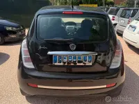 Usata Lancia Ypsilon 75 CV (55 kW) 2011 Nero Utilitaria