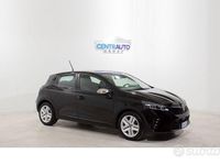 Begagnad Renault Clio V Evolution 67 HK (49 kW) 2024 Svart Sedan