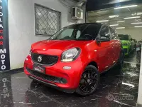 Usata Smart ForFour Passion 90 CV (66 kW) 2015 Rosso Utilitaria