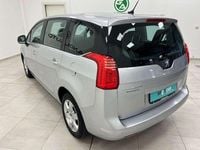 Usata Peugeot 5008 Active 115 CV (84 kW) 2013 Argento Monovolume